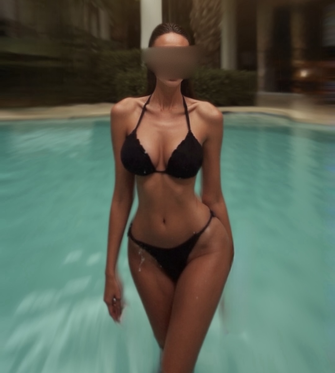 Девочка Model реальные фото с 3 размером груди исполнит эскорт и позовет в гости